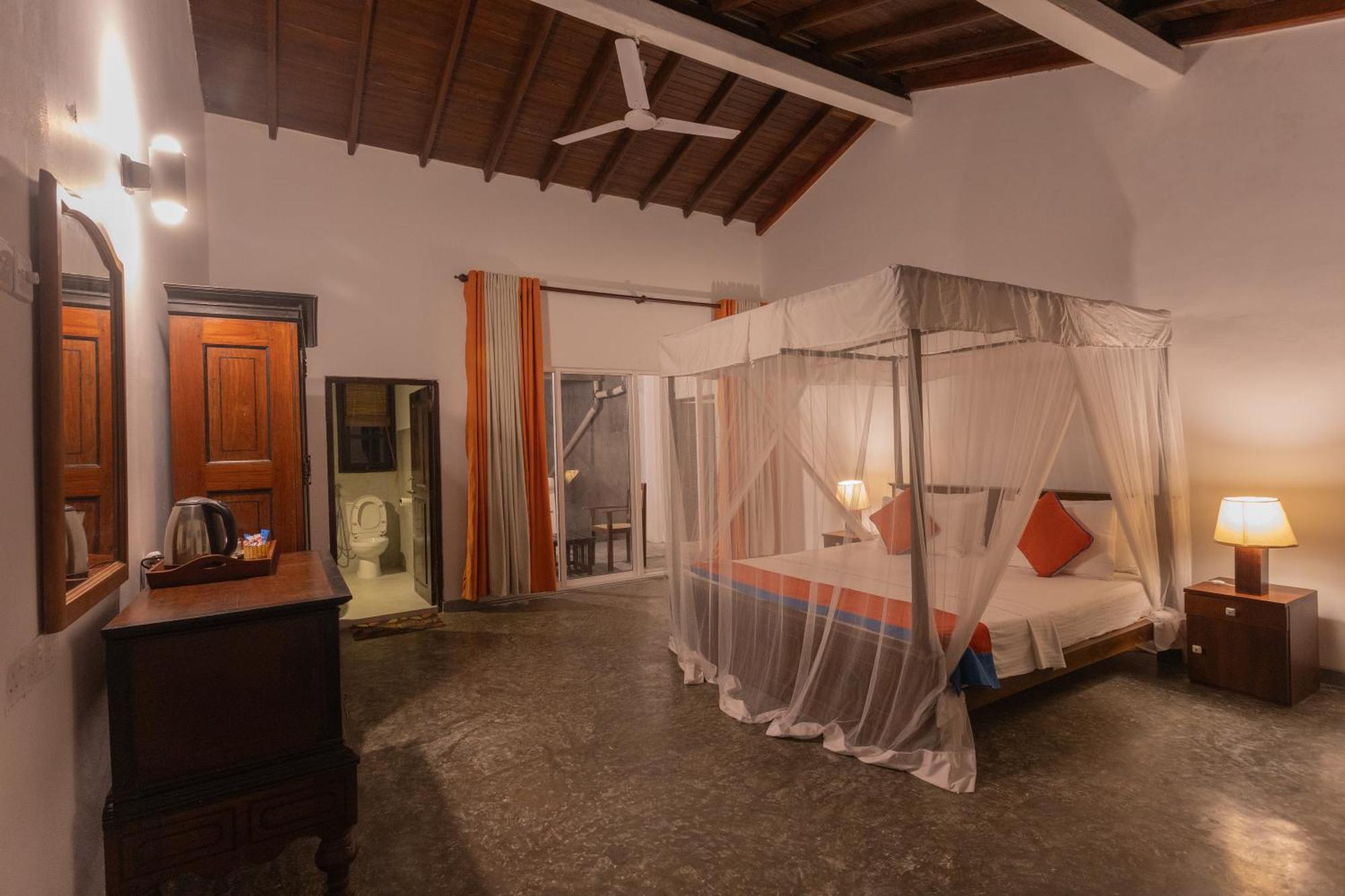 Hotel Zeilan Sunset Point Unawatuna Exterior foto