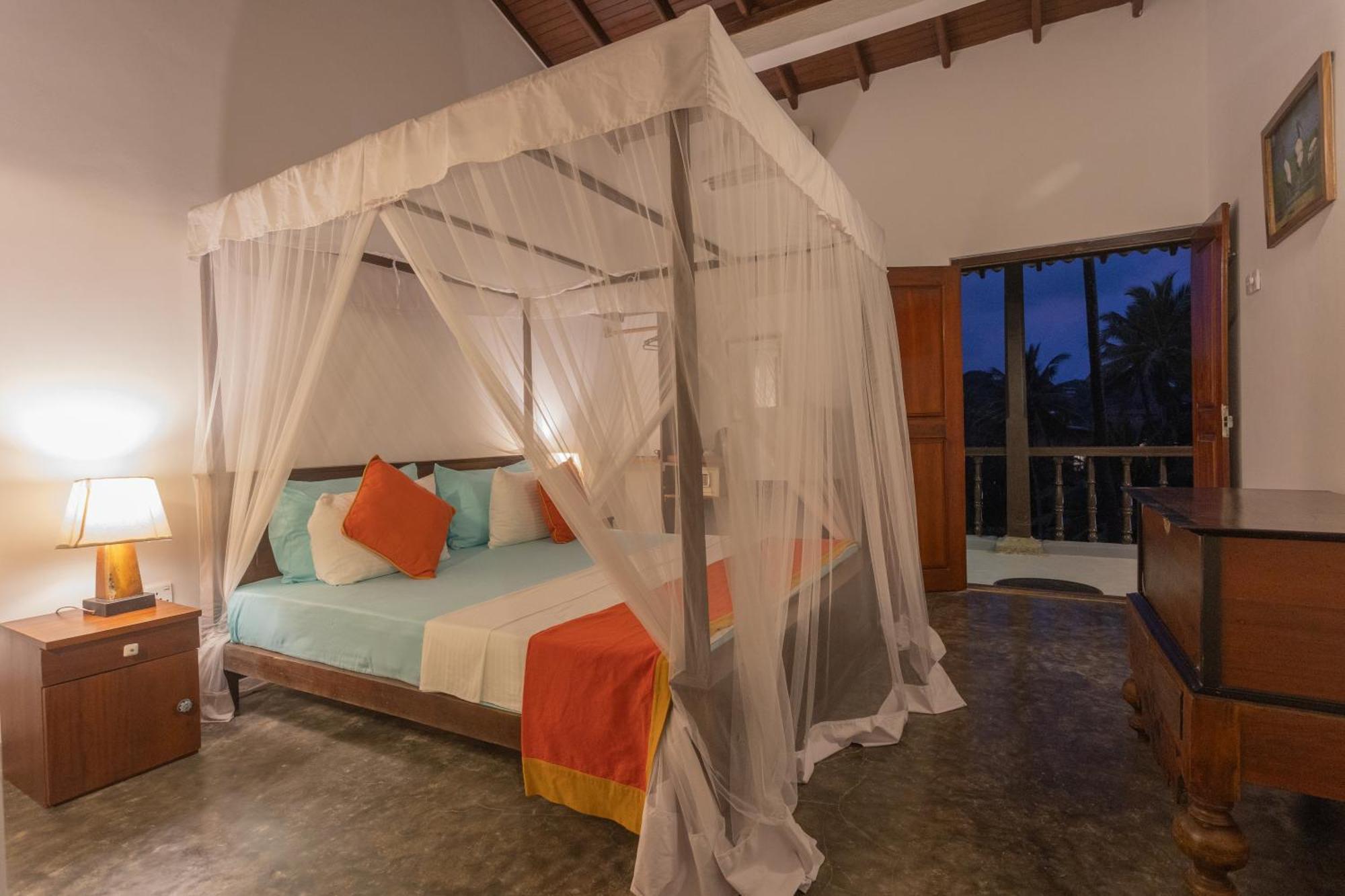 Hotel Zeilan Sunset Point Unawatuna Exterior foto