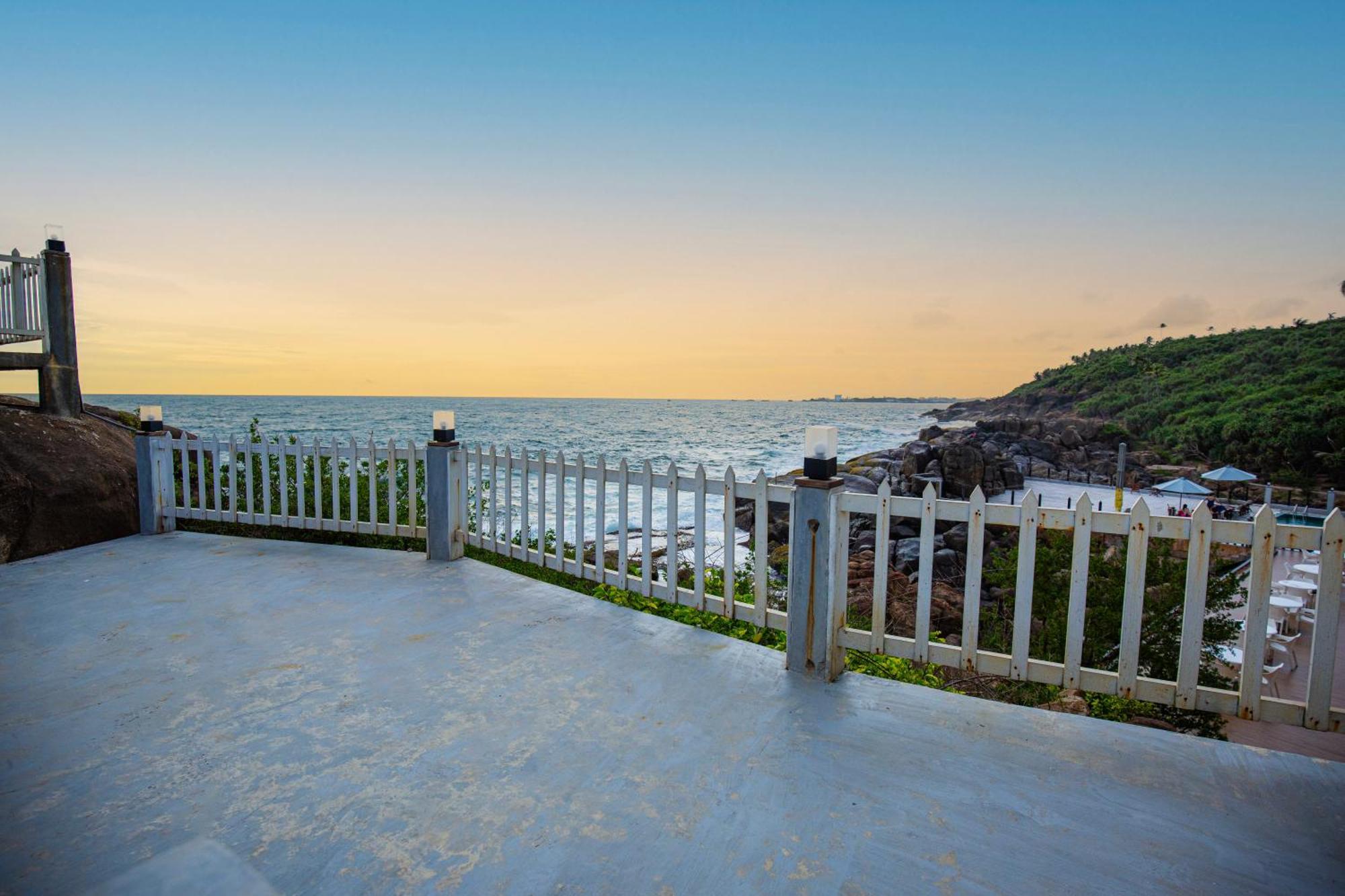 Hotel Zeilan Sunset Point Unawatuna Exterior foto